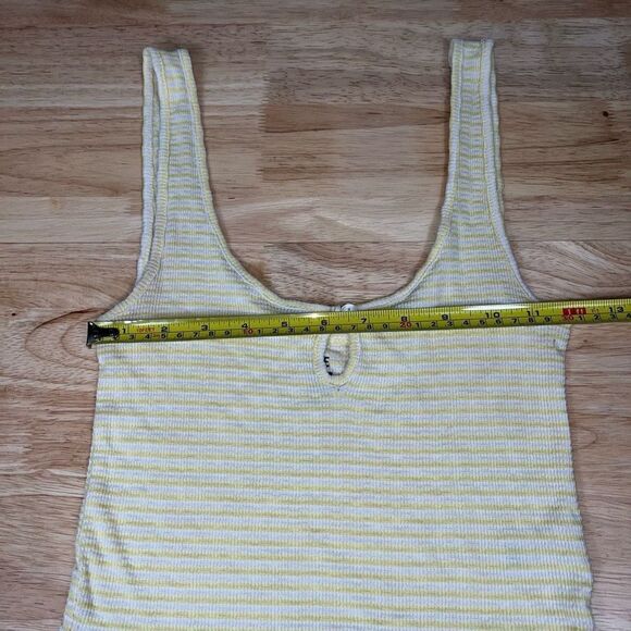 FREE - Me to We Essentials, Striped Baby Yellow Beachy Tank Crop Top - Picture 4 of 11